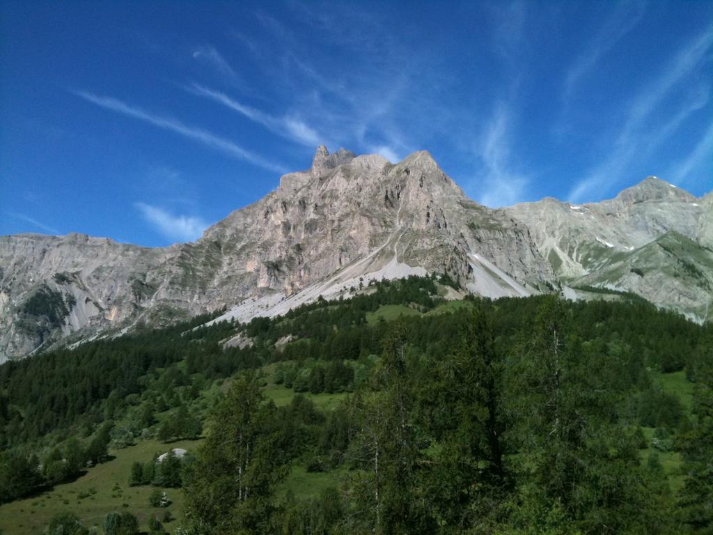 Gite Le Pelens Saint-Martin-dʼEntraunes Екстериор снимка