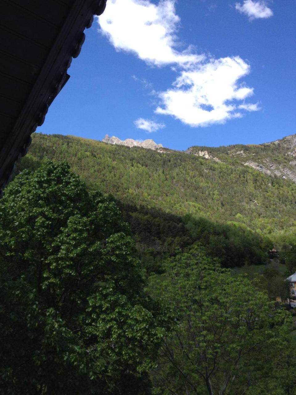 Gite Le Pelens Saint-Martin-dʼEntraunes Екстериор снимка